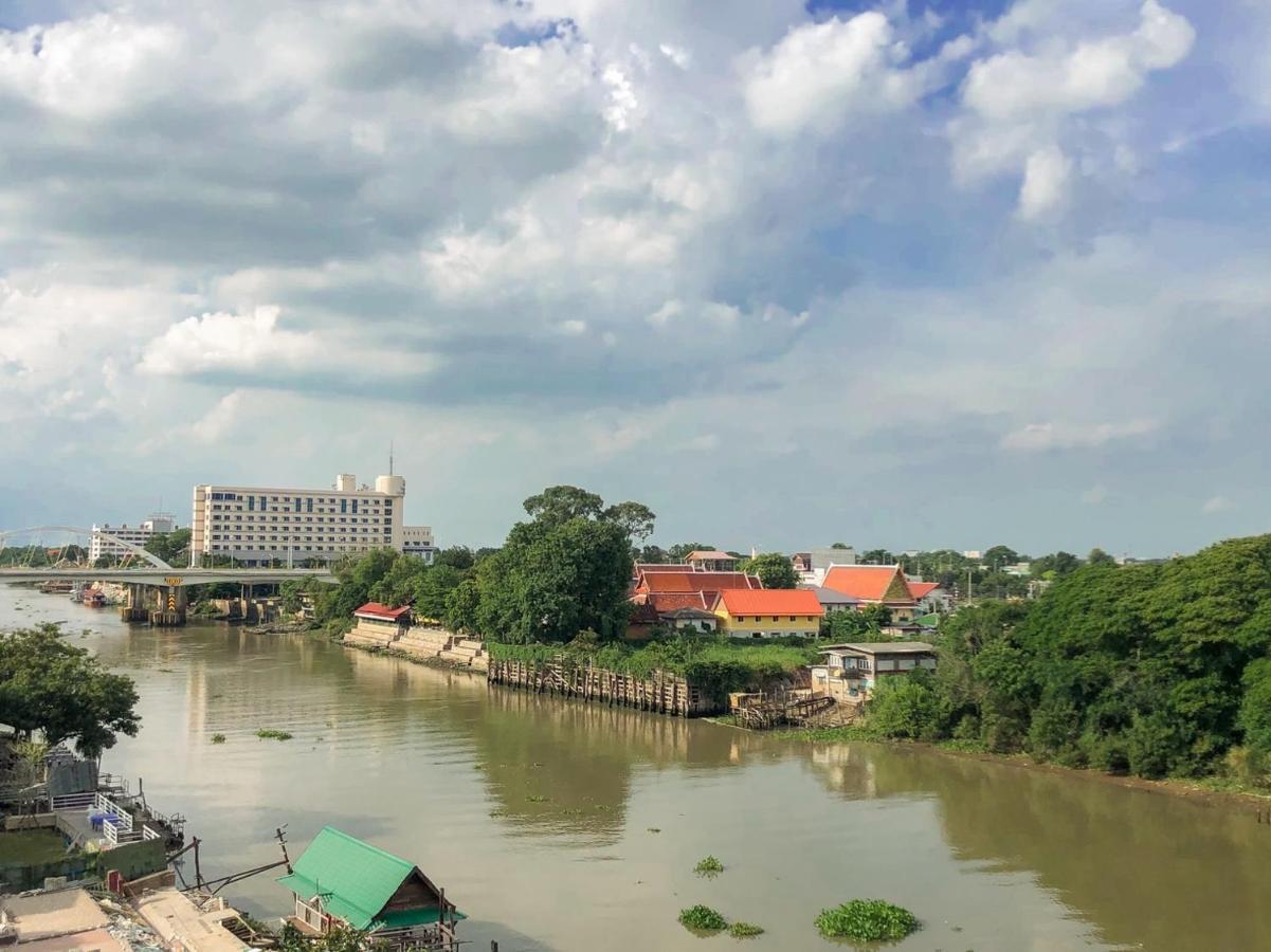 11:11 Hostel Phra Nakhon Si Ayutthaya Esterno foto