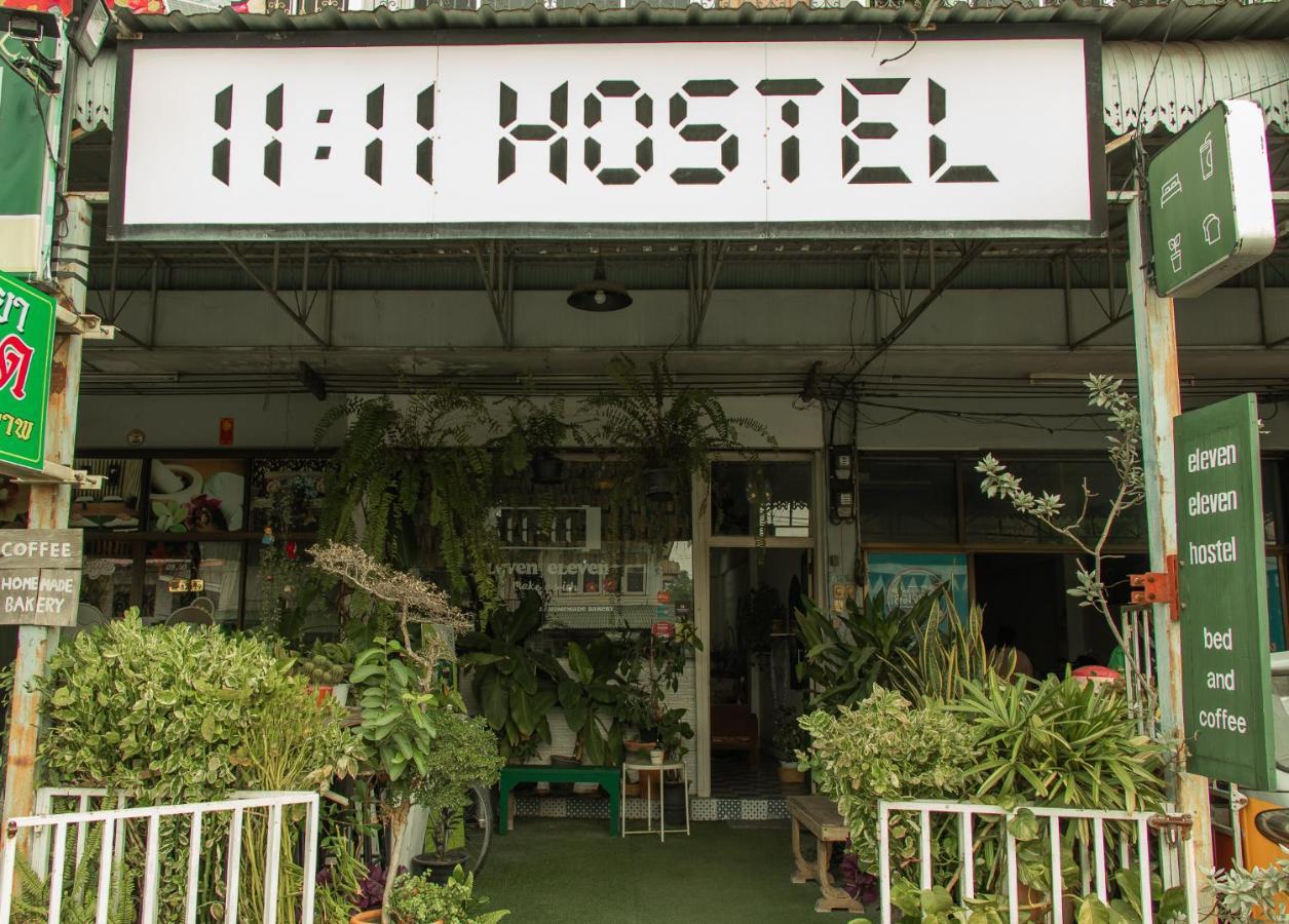 11:11 Hostel Phra Nakhon Si Ayutthaya Esterno foto